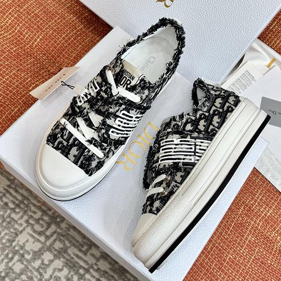 Dior Sneakers SDS32602