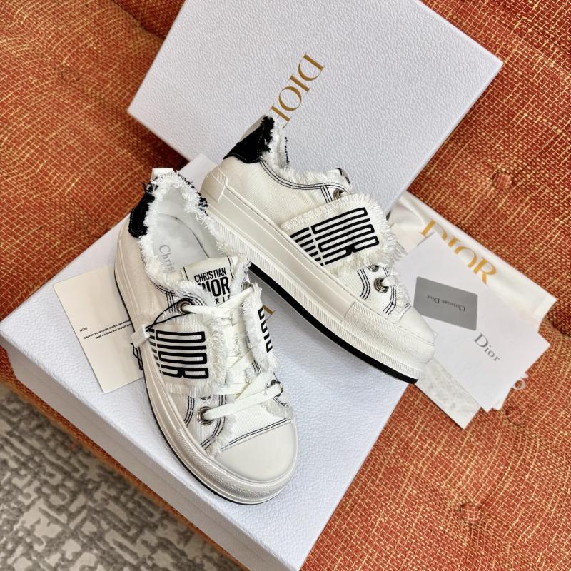 Dior Sneakers SDS32603