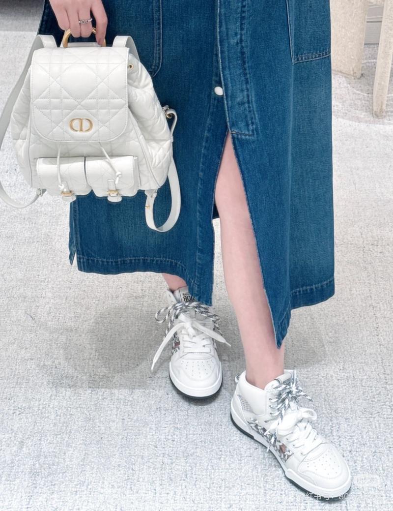 Dior Sneakers SDS32701