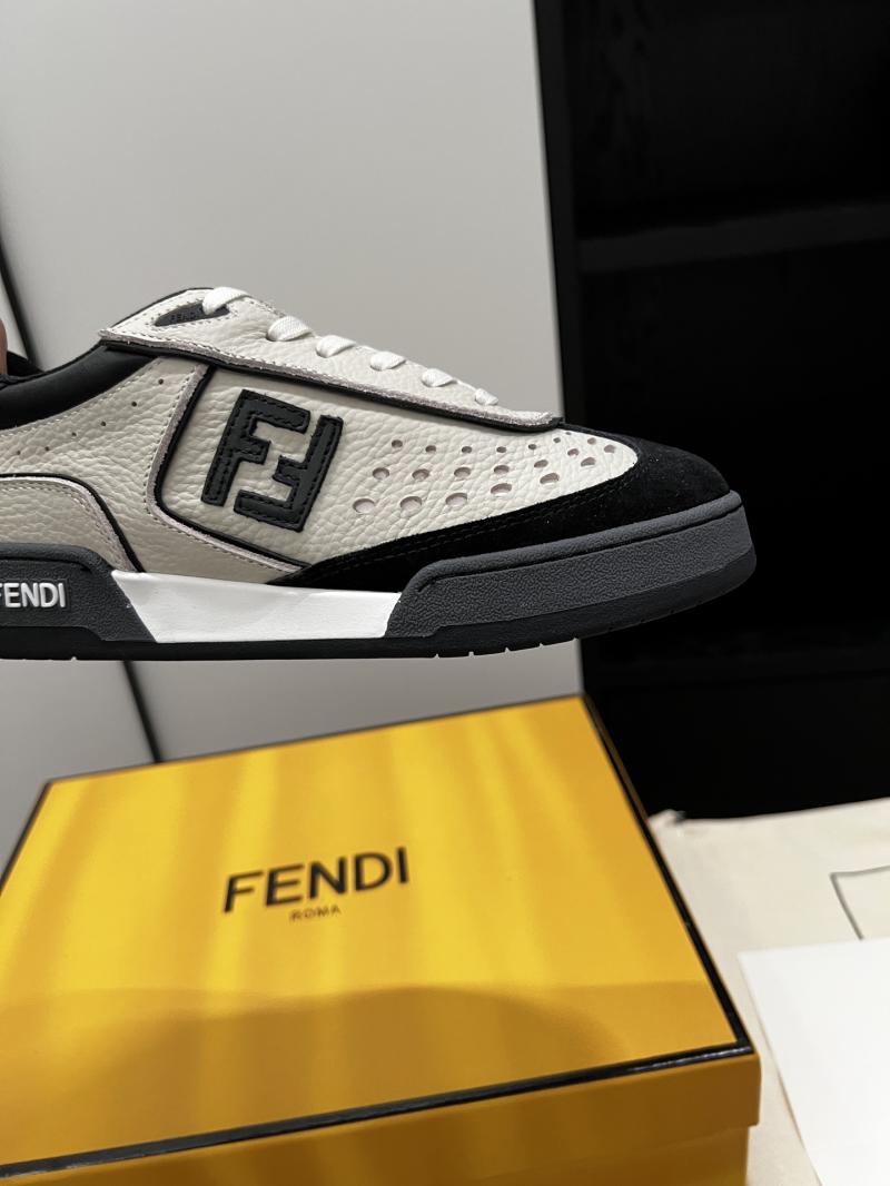 Fendi Unisex Sneakers SFS33102
