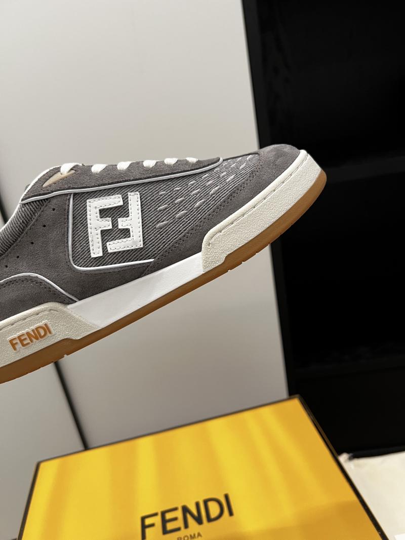 Fendi Unisex Sneakers SFS33103