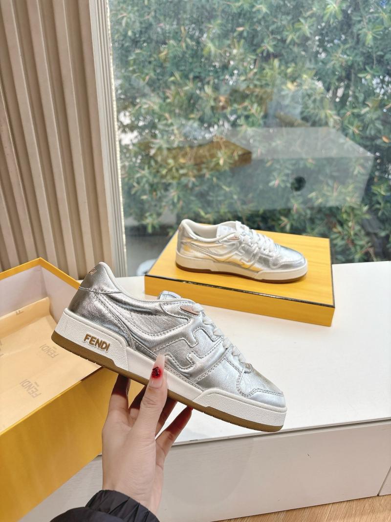 Fendi Unisex Sneakers SFU41401