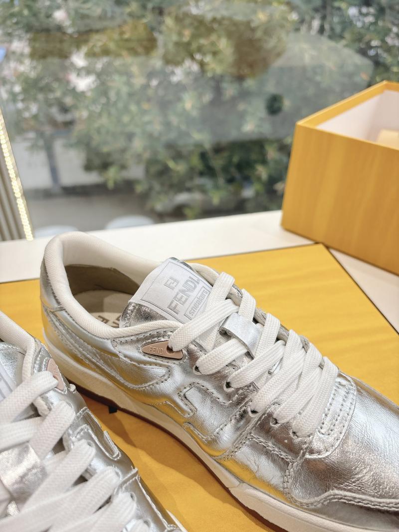 Fendi Unisex Sneakers SFU41401