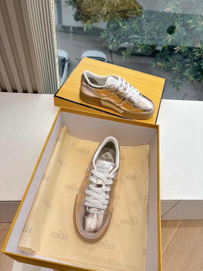 Fendi Unisex Sneakers SFU41402