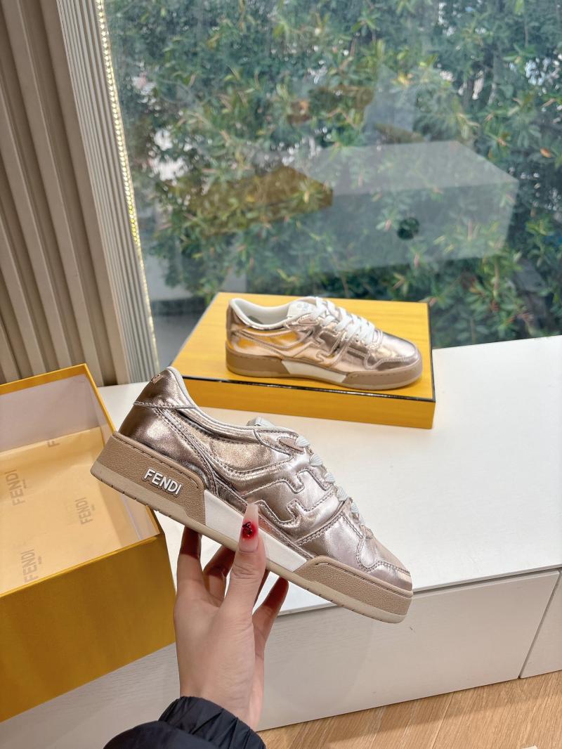 Fendi Unisex Sneakers SFU41402