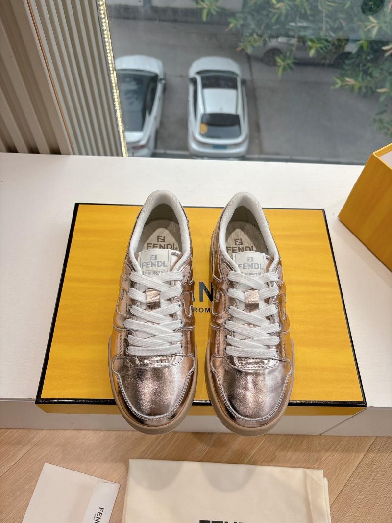 Fendi Unisex Sneakers SFU41402