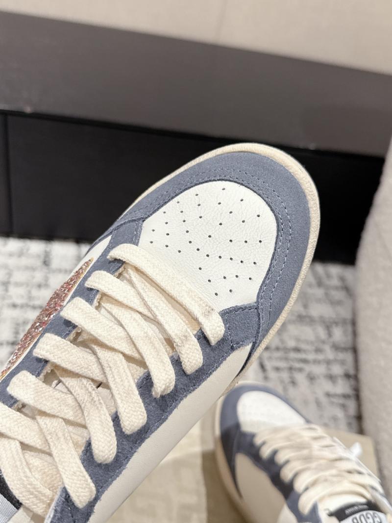 Golden Goose Sneakers SGGS32702