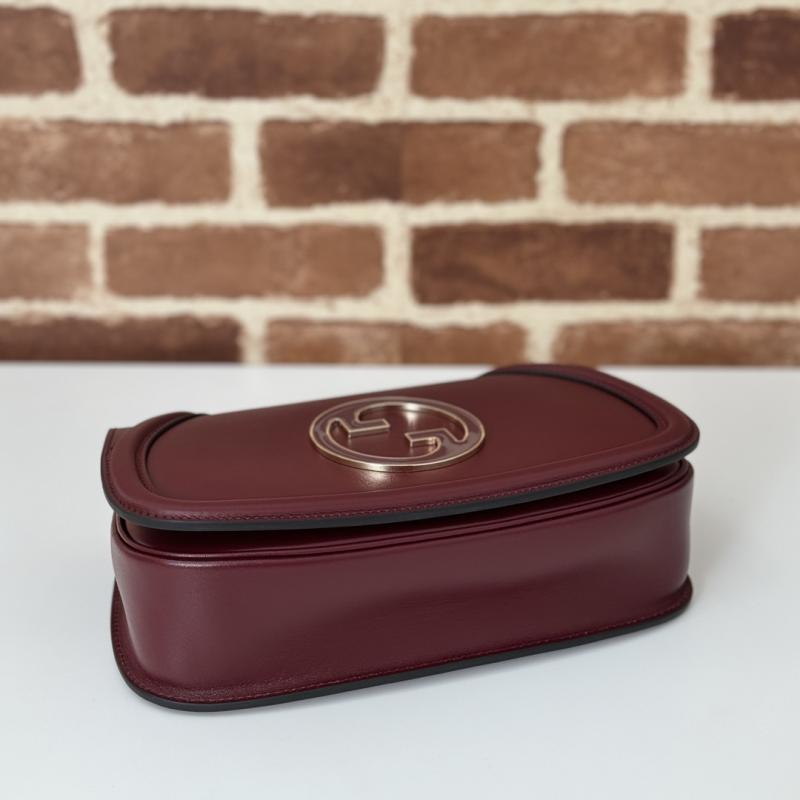 Gucci Blondie medium shoulder bag Red 815715