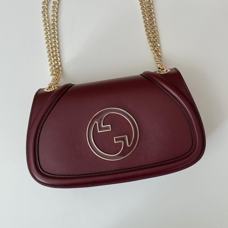 Gucci Blondie medium shoulder bag Red 815715