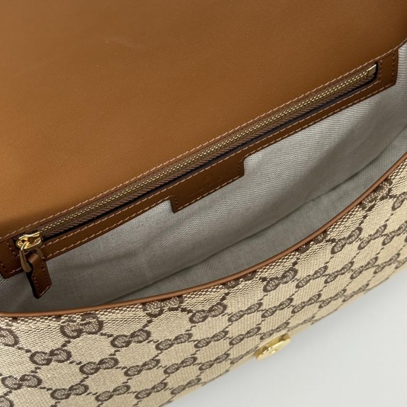 Gucci Canvas Blondie medium top handle bag Brown 815714