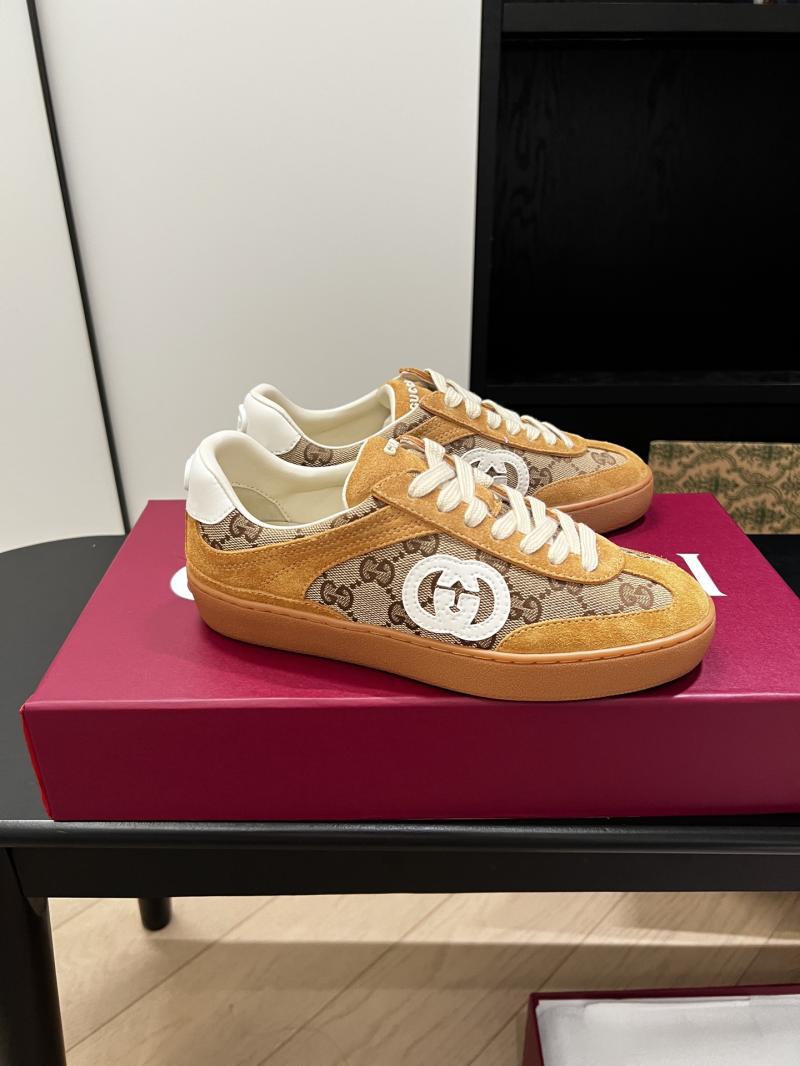 Gucci Unisex Sneakers SGS33104