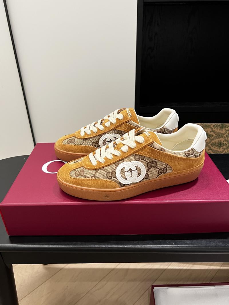 Gucci Unisex Sneakers SGS33104