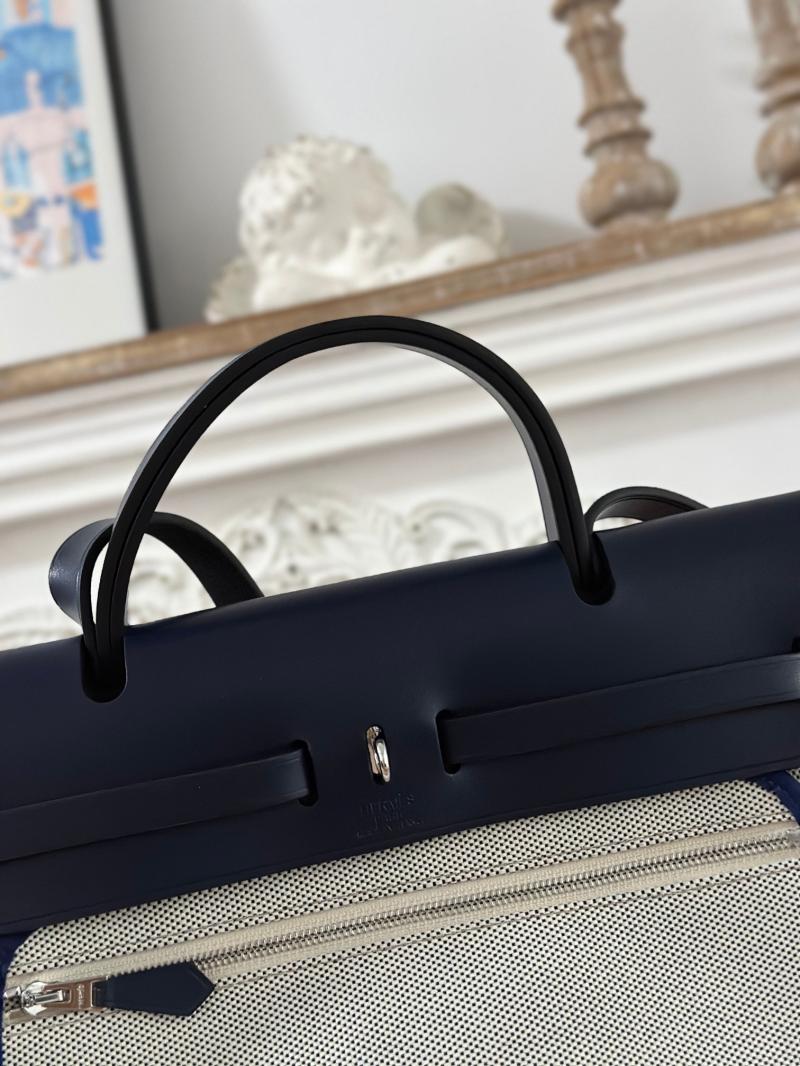 Hermes Herbag Zip 31 Bag H40301