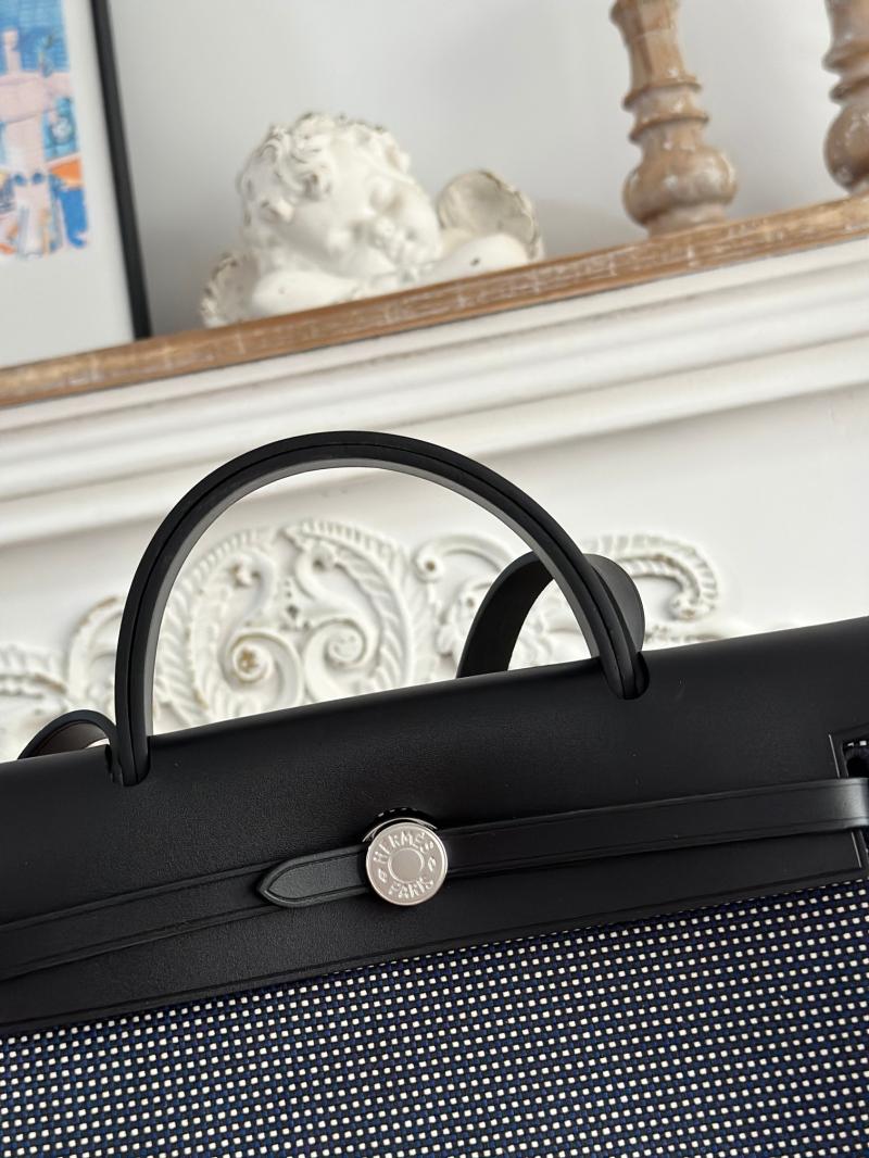 Hermes Herbag Zip 31 Bag H40305