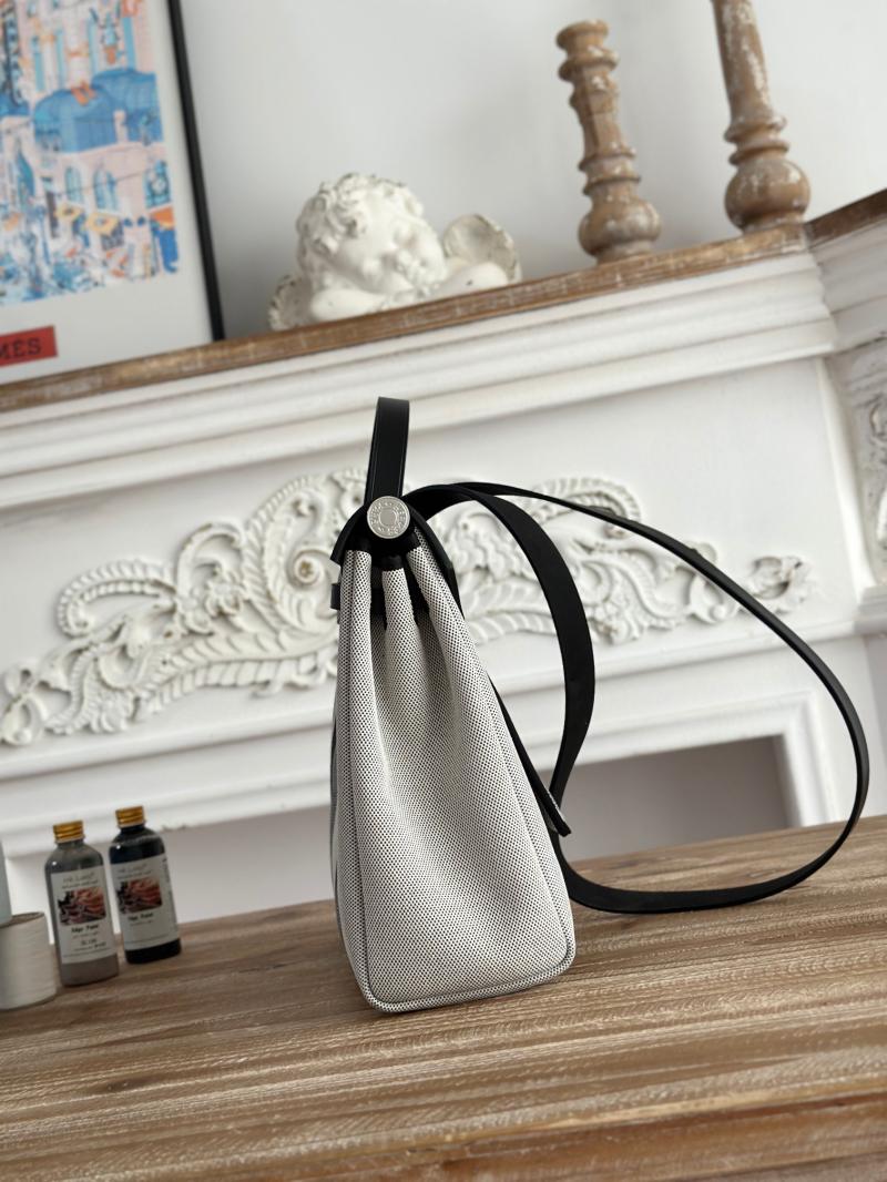 Hermes Herbag Zip 31 Bag H40309