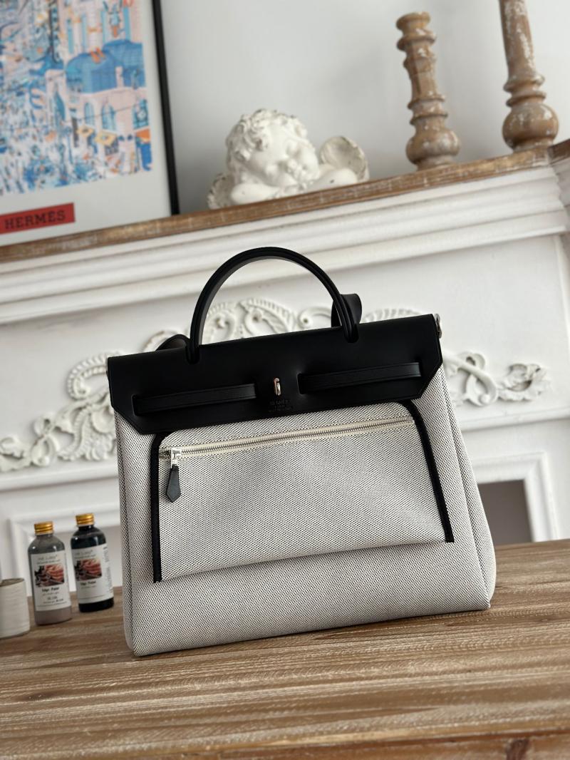 Hermes Herbag Zip 31 Bag H40310