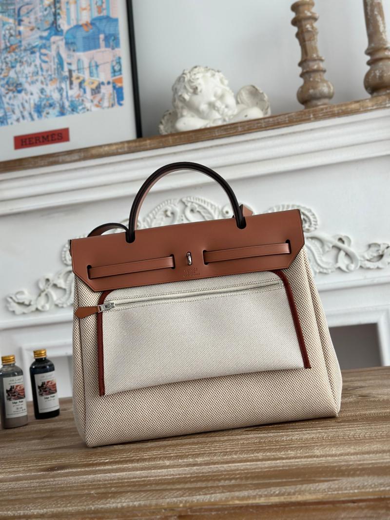 Hermes Herbag Zip 31 Bag H40317