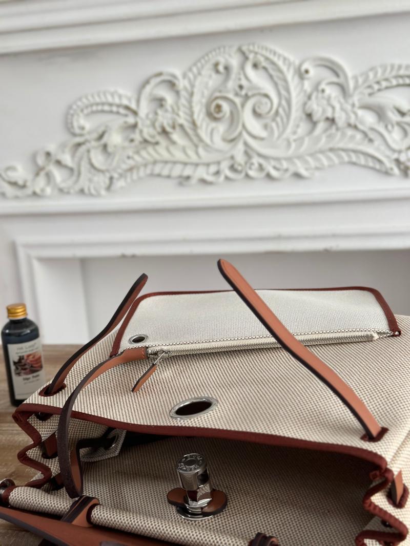 Hermes Herbag Zip 31 Bag H40317
