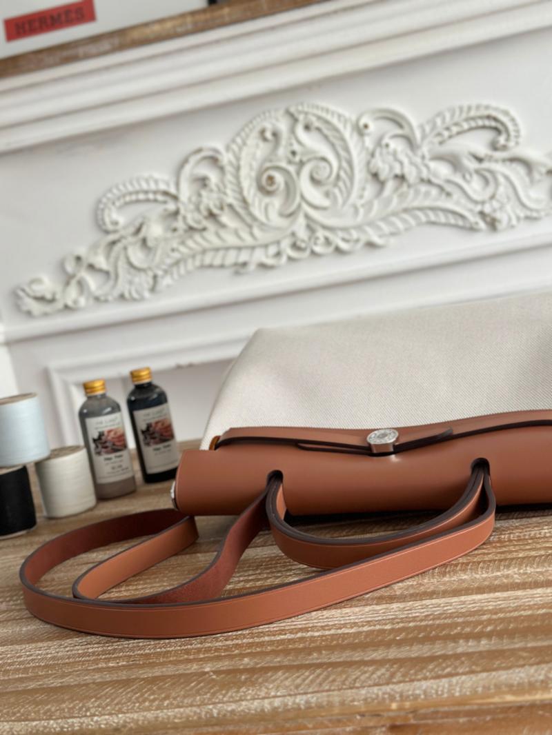 Hermes Herbag Zip 31 Bag H40319
