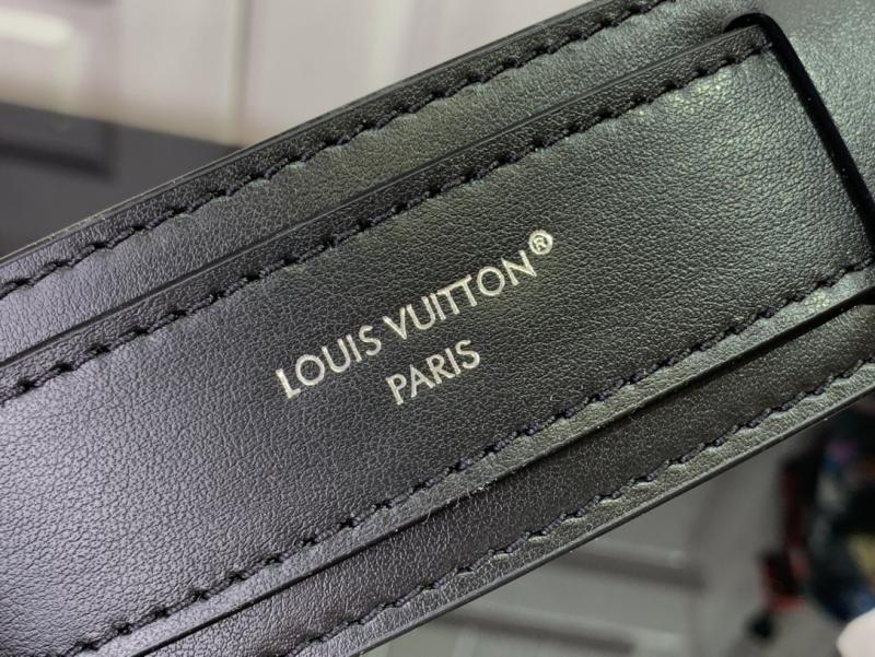 LV Biker MM Black M14700