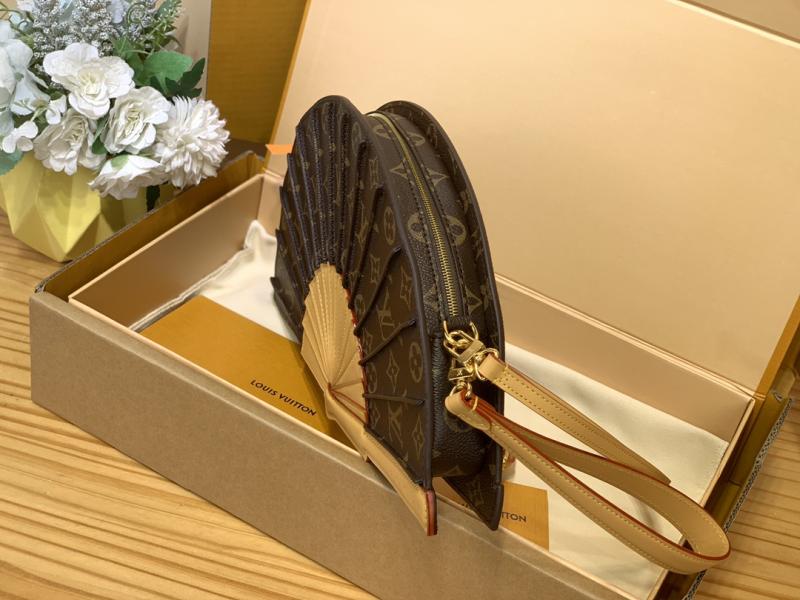 LV Fan M14804