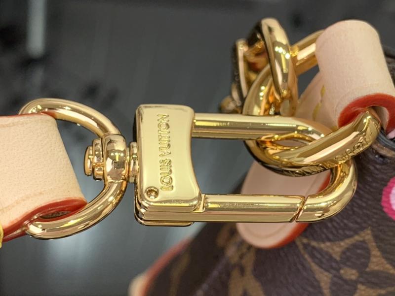 LV x TM Boulogne M13265