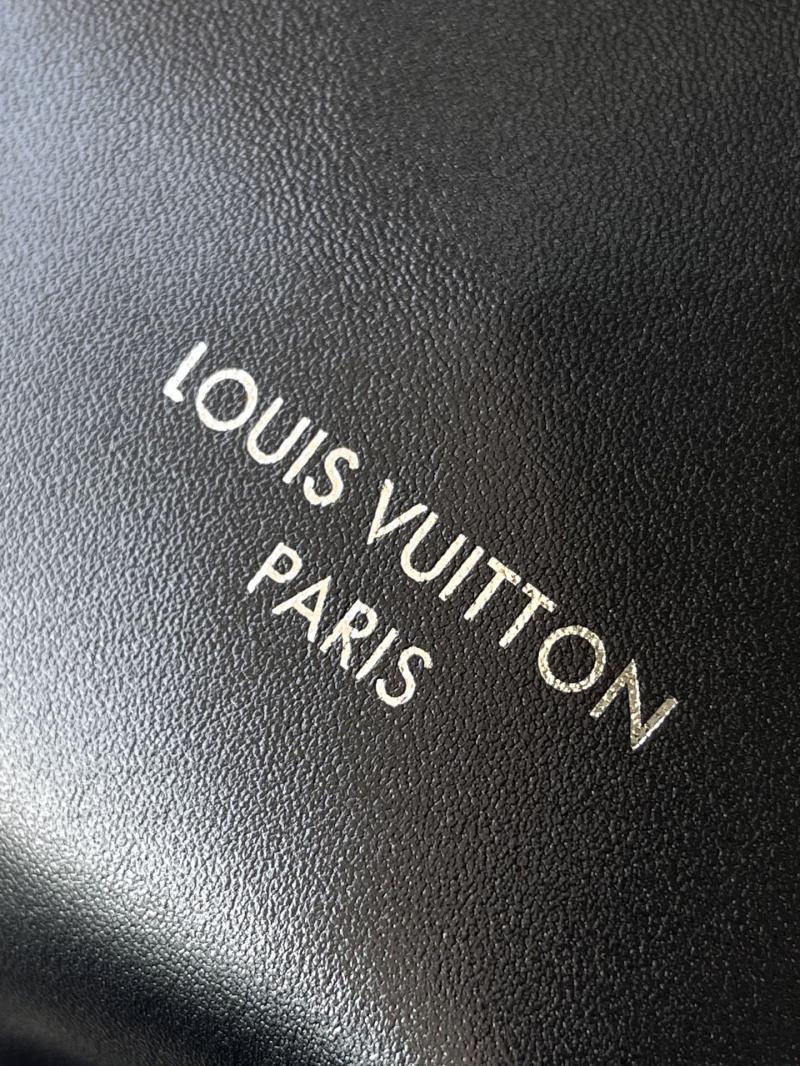 LV x TM CarryAll Vibe MM M13105