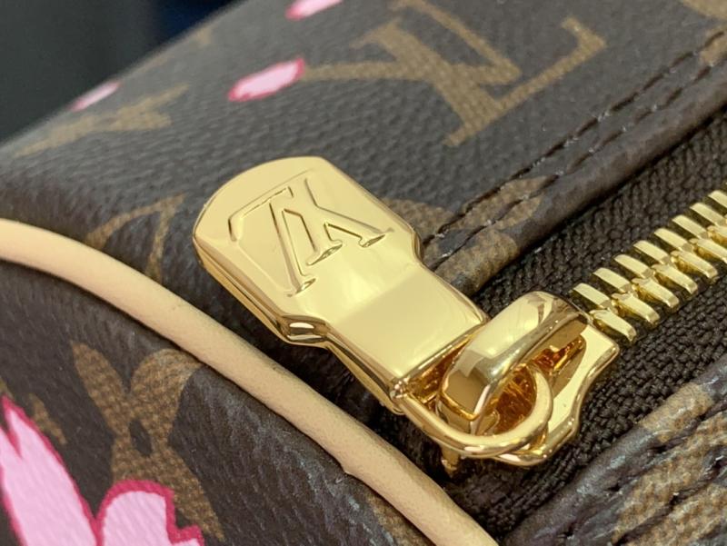 LV x TM Papillon M13097