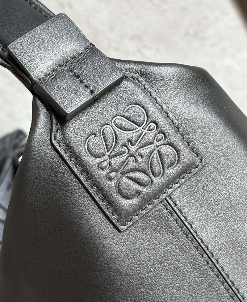Loewe Cubi crossbody bag Black B906