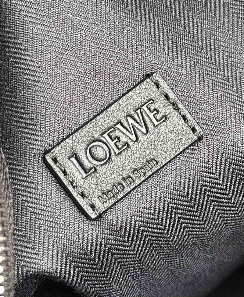 Loewe Cubi crossbody bag Black B906