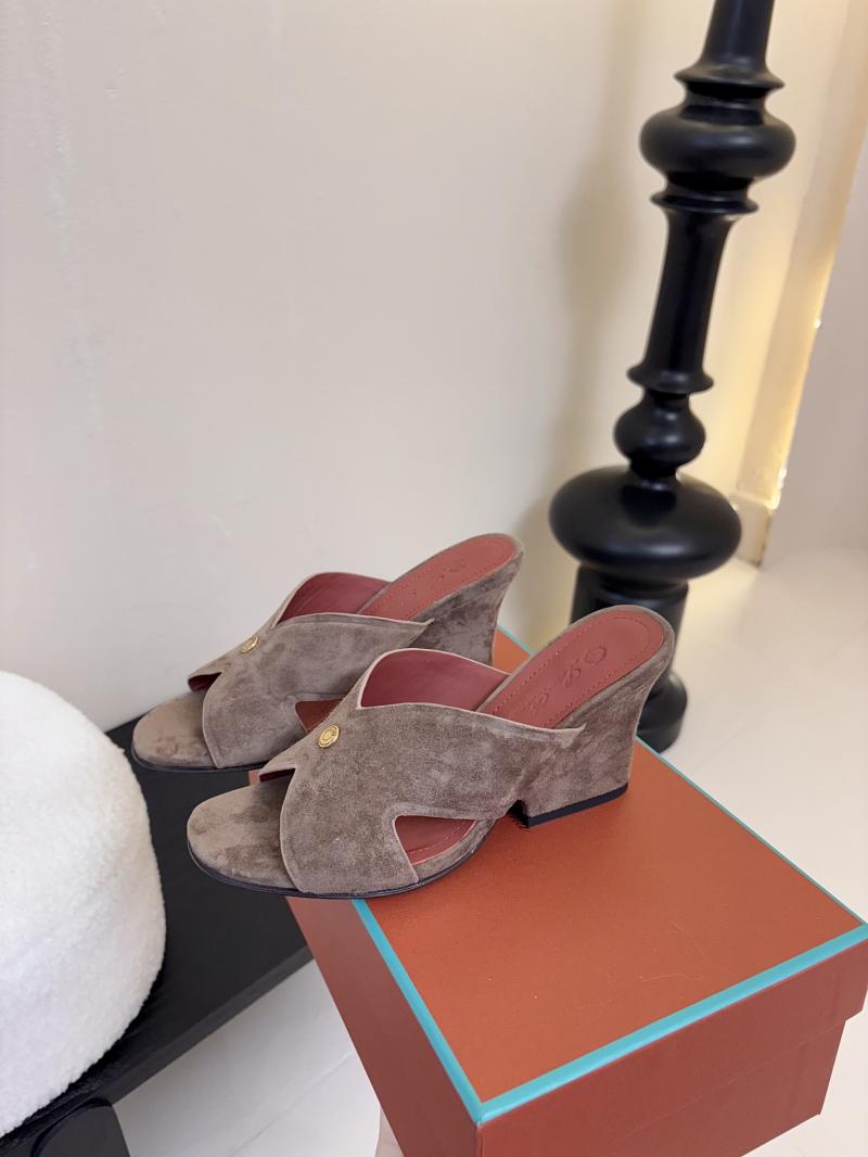 Loro Piana Sandals LPS41402