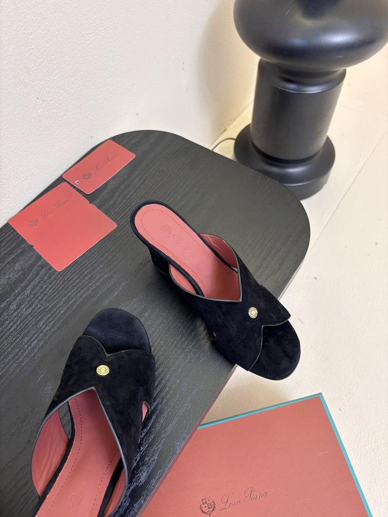Loro Piana Sandals LPS41405