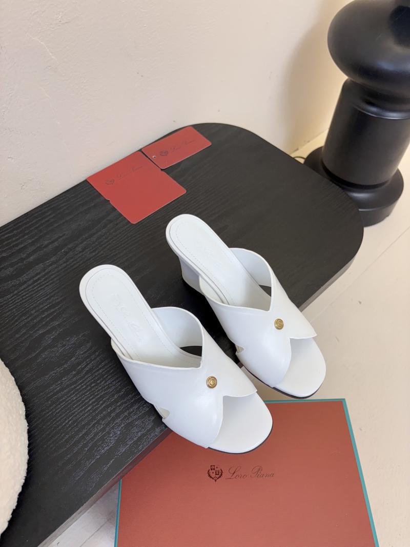 Loro Piana Sandals LPS41407