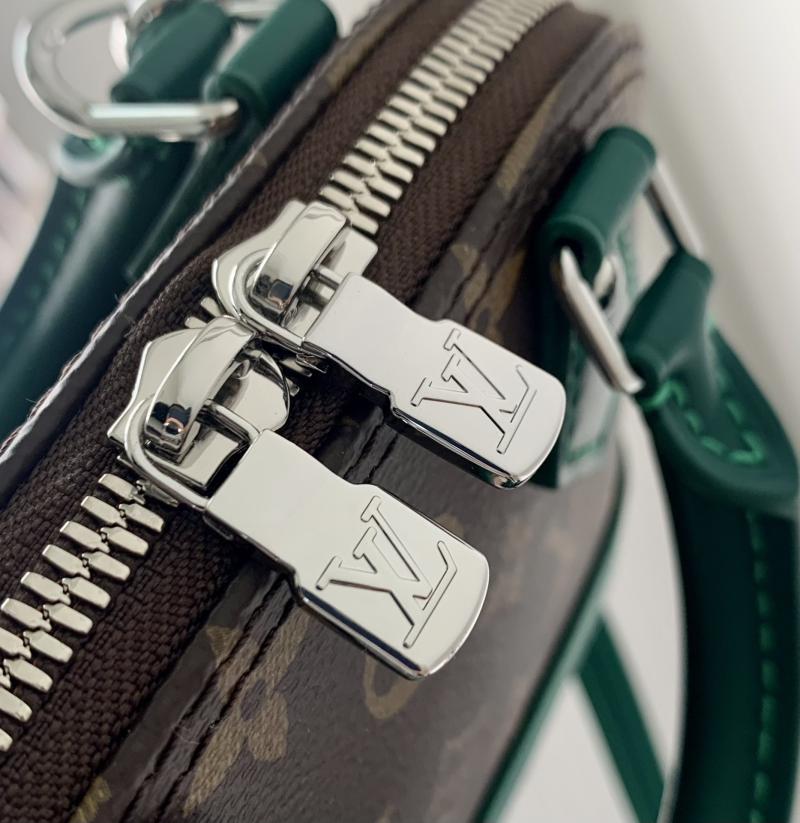 Louis Vuitton Alma Nano Green M82717