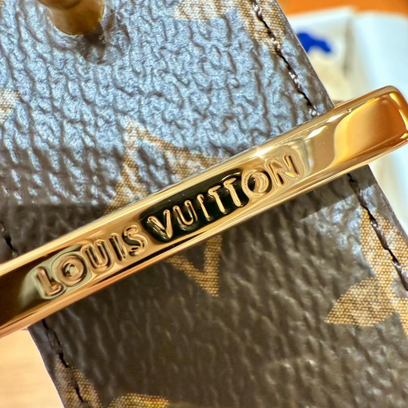 Louis Vuitton Belt WLB40210