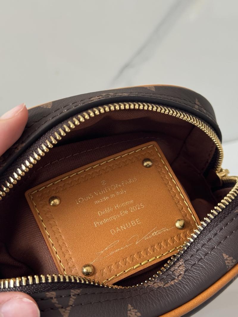 Louis Vuitton Danube M14106