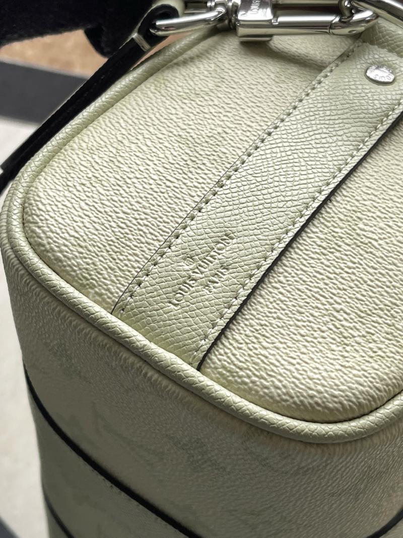 Louis Vuitton Keepall Bandouliere 25 M14078