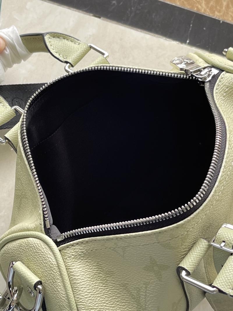 Louis Vuitton Keepall Bandouliere 25 M14078