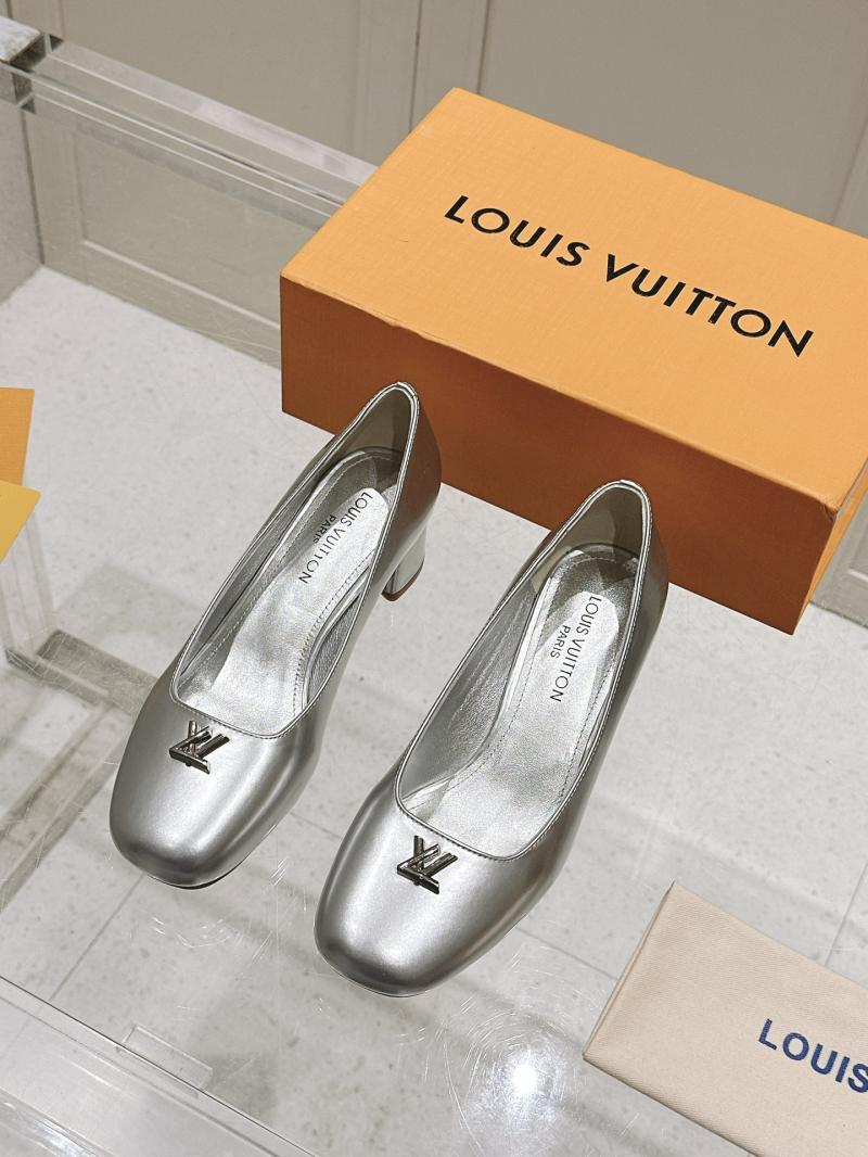 Louis Vuitton Pumps SLP32601