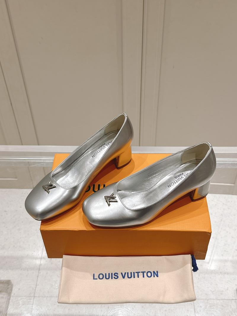 Louis Vuitton Pumps SLP32601