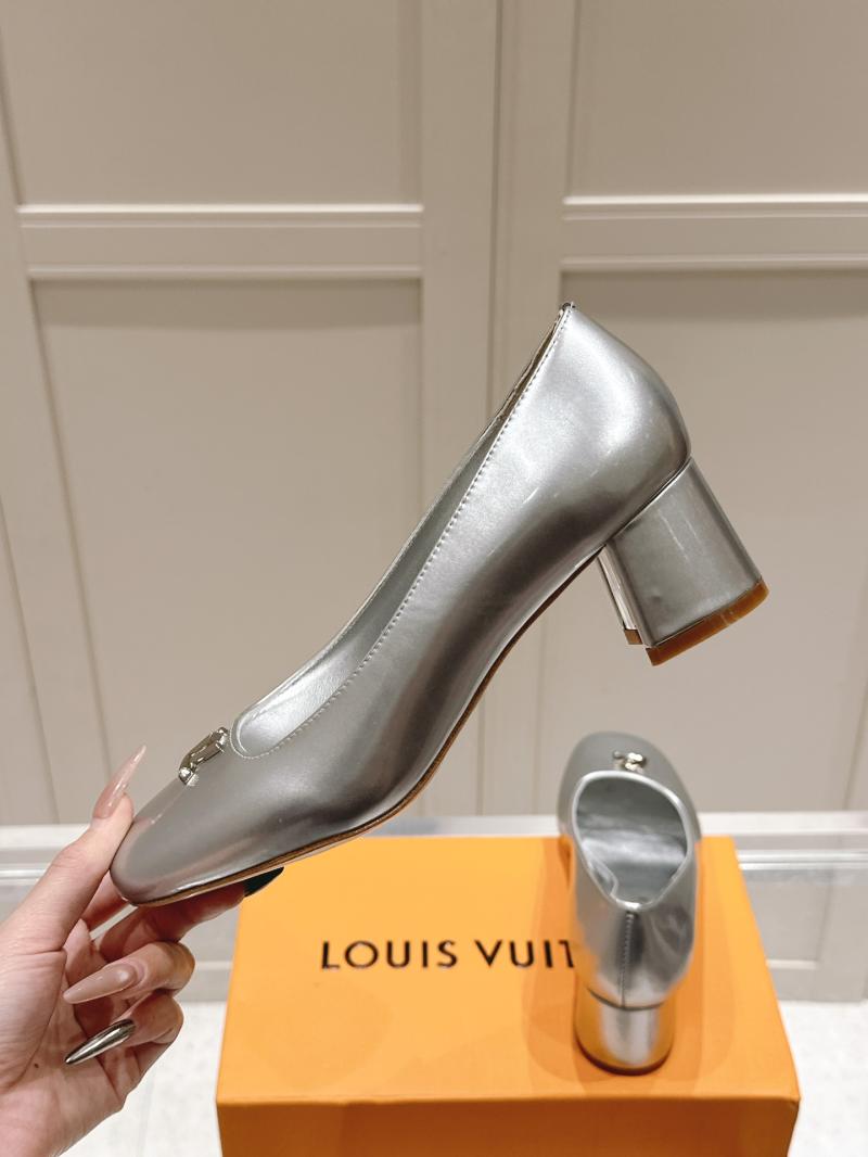 Louis Vuitton Pumps SLP32601