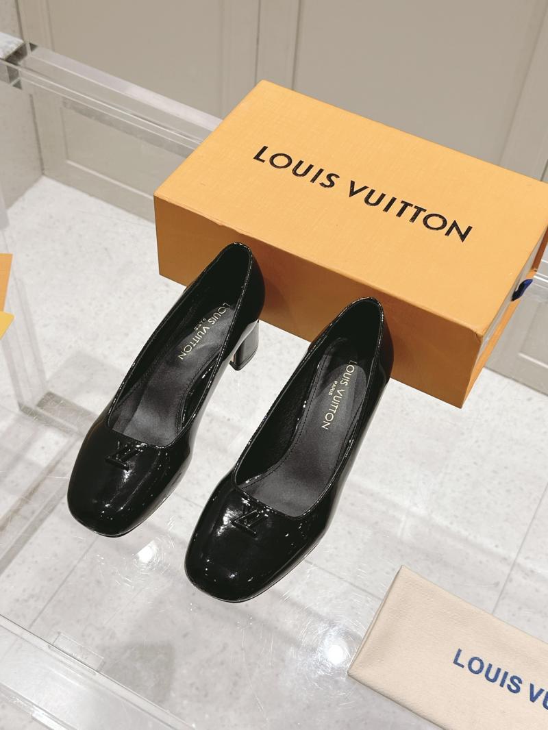 Louis Vuitton Pumps SLP32603