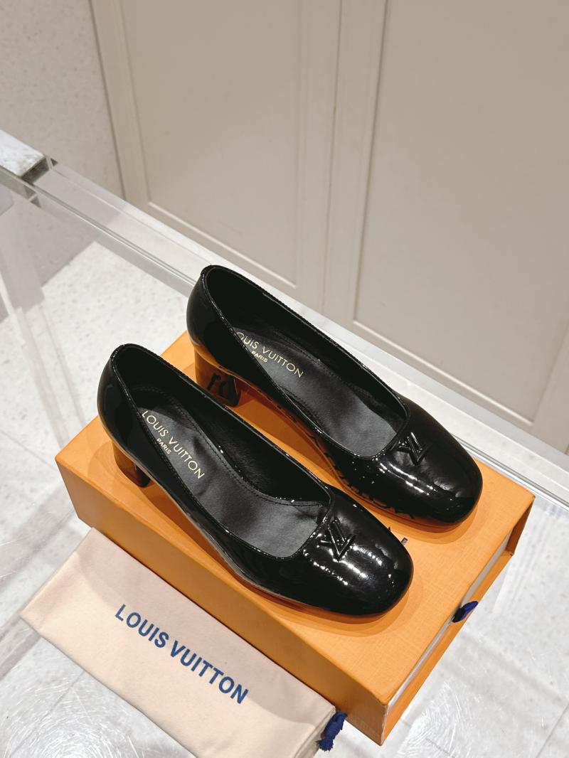 Louis Vuitton Pumps SLP32603