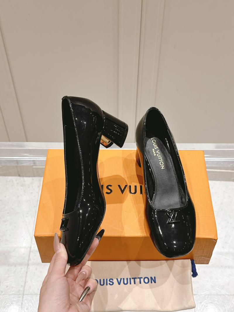 Louis Vuitton Pumps SLP32603
