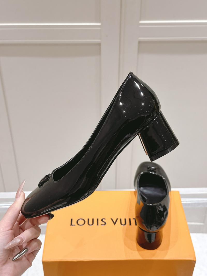 Louis Vuitton Pumps SLP32603
