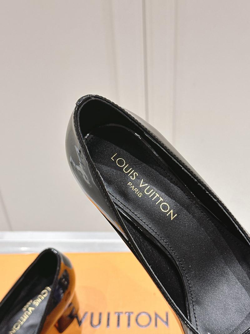 Louis Vuitton Pumps SLP32603