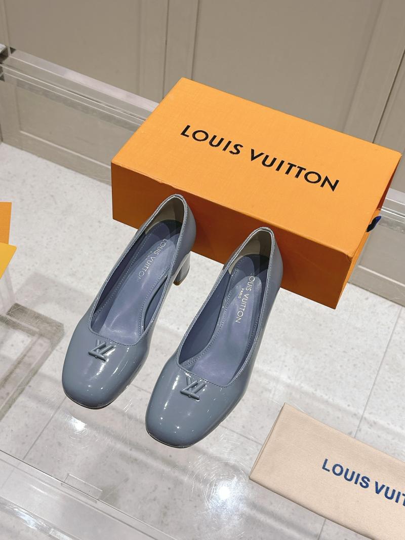 Louis Vuitton Pumps SLP32605
