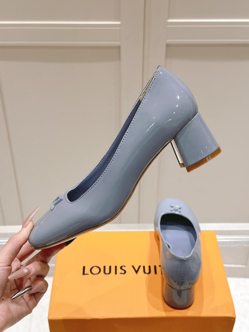 Louis Vuitton Pumps SLP32605