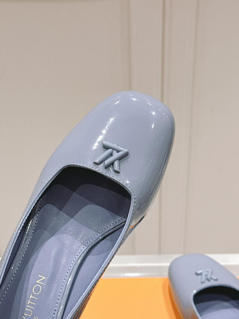 Louis Vuitton Pumps SLP32605
