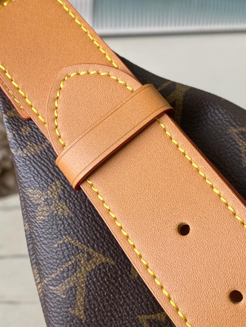 Louis Vuitton Rush Bumbag M14019
